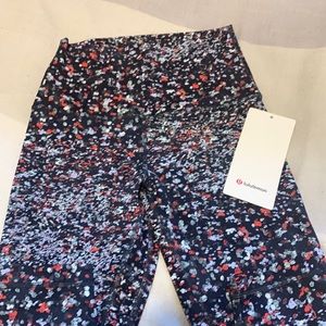 *SOLD* Lululemon Align High Rise Pant 25"